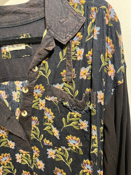 Free People We The Free Summer of Surf Pullover Button Henley Top - Picture 14 of 15